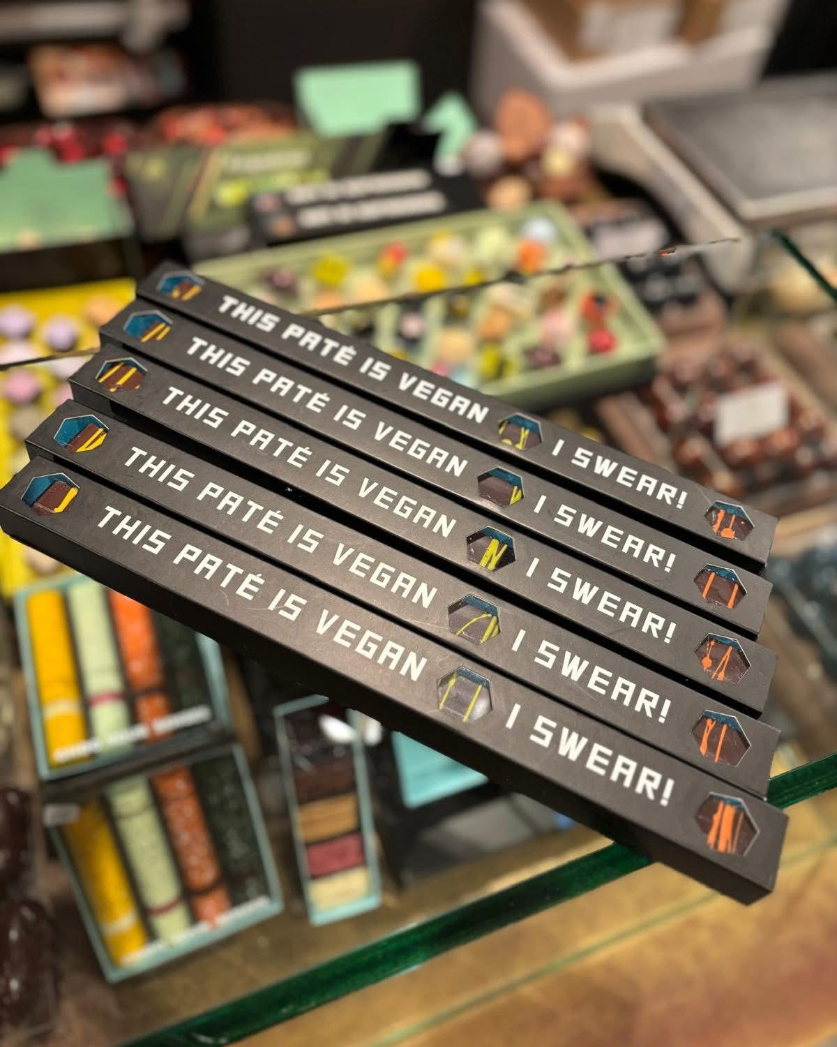 Vegan chocolade repen van Friandries