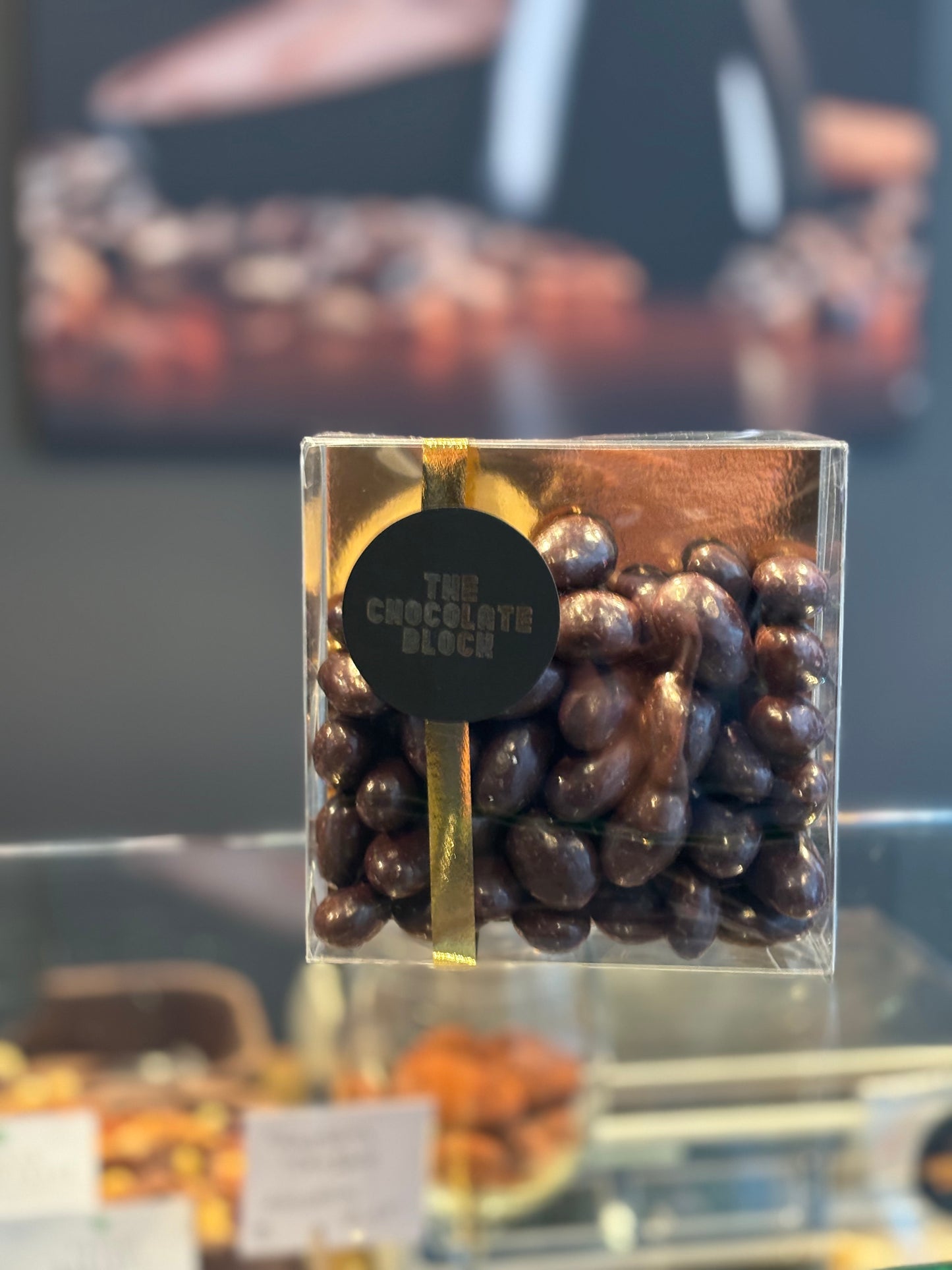 Pure Chocolade Amandelen.